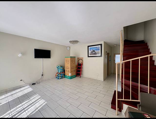 2 BEDROOM TOWNHOUSE FOR SALE IN DAYANGLEN